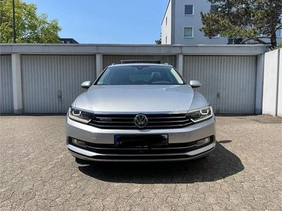 Gebraucht VW Passat Highline 239 PS (175 kW) 2015 Grau Kombi