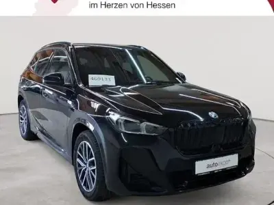 Gebraucht BMW iX1 M Sport 230 kW (313 PS) 2023 Schwarz SUV