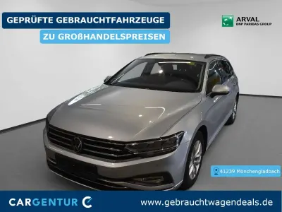 Gebraucht VW Passat Business 150 PS (110 kW) 2022 Silber Kombi