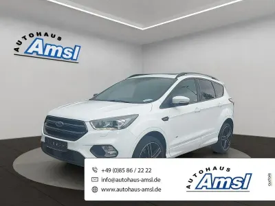 Gebraucht Ford Kuga ST-Line 182 PS (133 kW) 2017 Weiß SUV