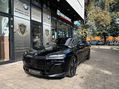 BMW 750e