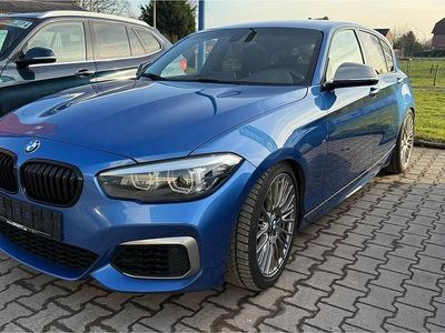 Blau Gebraucht 2019 BMW M140 M Sport Kleinwagen | 32.500 € (Etwas zu teuer)