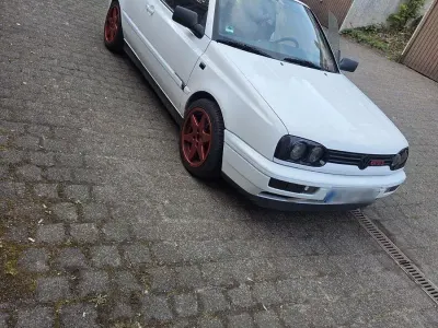 Gebraucht VW Golf Cabriolet GTI 116 PS (85 kW) 1994 Weiß Cabrio