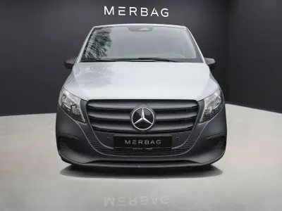 Gebraucht Mercedes Vito 136 PS (100 kW) 2025 Hightech silber Van