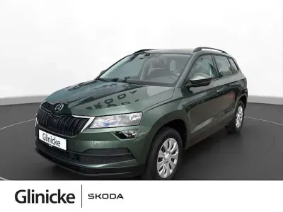 Gebraucht Skoda Karoq Active 110 PS (80 kW) 2021 Emeraldgrün metallic SUV