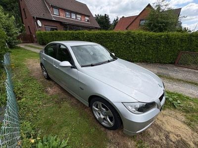 BMW 325
