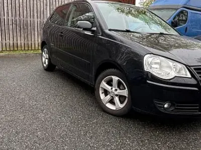 Gebraucht VW Polo 80 PS (58 kW) 2008 Schwarz Kleinwagen