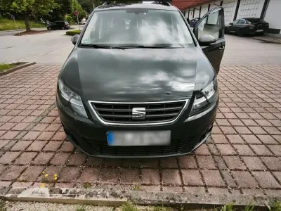 Gebraucht Seat Alhambra CONNECT 184 PS (135 kW) 2016 Grau Van / Kleinbus