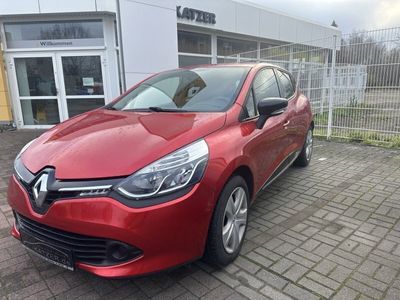 Gebraucht Renault Clio IV Dynamique 90 PS (66 kW) 2016 Rot Kleinwagen