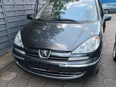 Peugeot 807