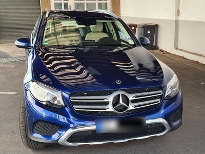 Second-hand Mercedes GLC250 Exclusive 204 CP (150 kW) 2018 Albastru SUV