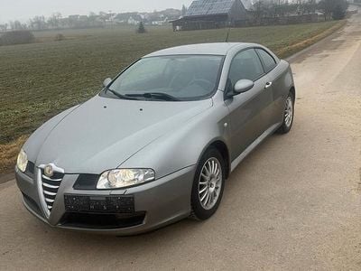 Andere farben Gebraucht 2004 Alfa Romeo GT Coupé | 2.100 €