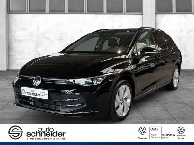 Neu VW Golf VIII Life 116 PS (85 kW) 2025 Grün Kombi