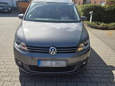 Gebraucht VW Touran 150 PS (110 kW) 2013 Blau Van / Kleinbus