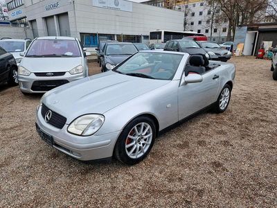 Silber Gebraucht 2001 Mercedes SLK200 Cabrio | 3.850 € (Fairer Preis)