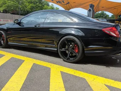 Gebraucht Mercedes CL63 AMG AMG 525 PS (386 kW) 2008 Schwarz Coupé