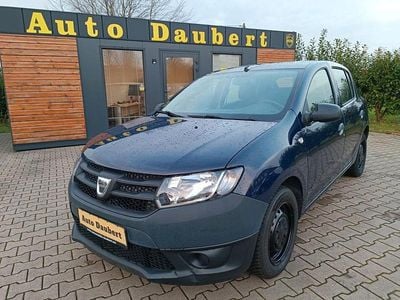 Usata Dacia Sandero 75 CV (55 kW) 2015 Blu Berlina