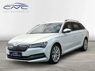 Gebraucht Skoda Superb Style 218 PS (160 kW) 2022 Weiß Kombi
