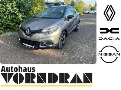Gebraucht Renault Captur Intens 90 PS (66 kW) 2016 Grau kng + schwarz gne (metallic) SUV