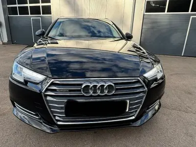 Gebraucht Audi A4 Comfort 190 PS (139 kW) 2016 Schwarz Kombi