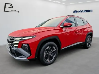 Neu Hyundai Tucson Select 150 PS (110 kW) 2026 Engine red / sol SUV