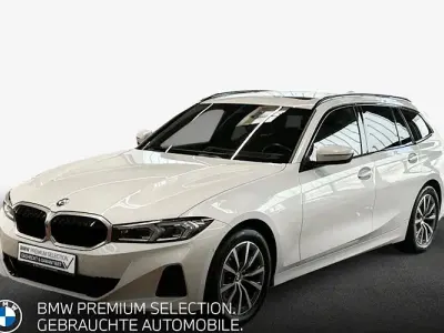 Gebraucht BMW 320 M Sport 190 PS (139 kW) 2024 Mineralweiß metallic Kombi