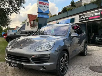 Gebraucht Porsche Cayenne S 400 PS (294 kW) 2011 Grau SUV
