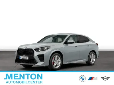 Gebraucht BMW X2 Sport Line 150 PS (110 kW) 2025 Grau SUV