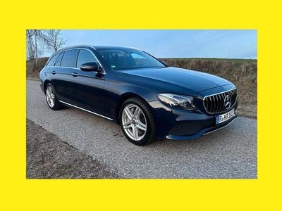 Gebraucht Mercedes E400 Avantgarde 340 PS (250 kW) 2019 Blau Kombi