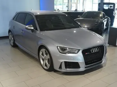 Gebraucht Audi RS3 Sport 367 PS (269 kW) 2016 Silber Limousine