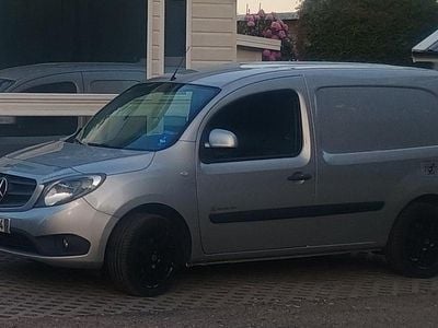 Mercedes Citan 111