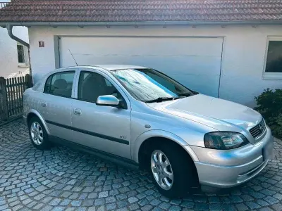 Gebraucht Opel Astra Njoy 84 PS (61 kW) 2003 Grau Limousine