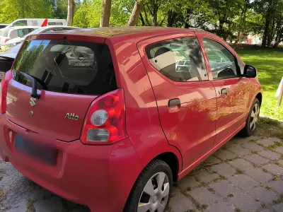 Usata Suzuki Alto 68 CV (50 kW) 2008 Rosso Utilitaria