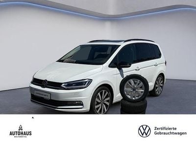 Gebraucht VW Touran Highline 150 PS (110 kW) 2025 Weiß Van / Kleinbus