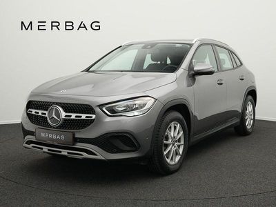 Usata Mercedes GLA180 116 CV (85 kW) 2020 Grigio SUV