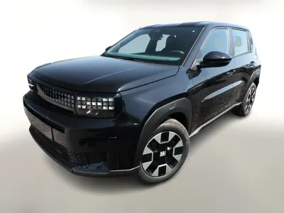 Neu Fiat Grande Panda Icon 101 PS (74 kW) 2025 Cinema schwarz Kleinwagen