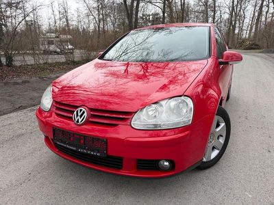 Gebraucht VW Golf VI Trendline 80 PS (58 kW) 2009 Rot Kleinwagen