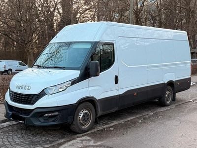 Weiß Gebraucht 2019 Iveco Daily Limousine | 11.000 €