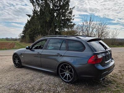 Gebraucht BMW 325 M Sport 197 PS (144 kW) 2008 Grau Kombi