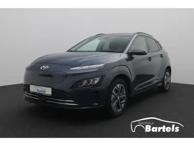 Gebraucht Hyundai Kona Trend 100 kW (136 PS) 2021 Blau SUV