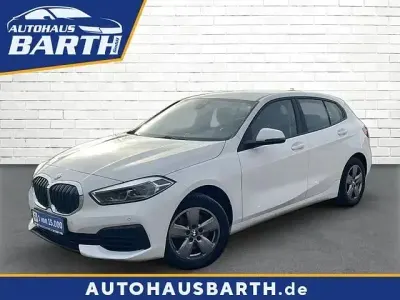Gebraucht BMW 118 Advantage 150 PS (110 kW) 2022 Weiß Kleinwagen