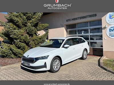 Neu Skoda Octavia 150 PS (110 kW) 2026 2y moon white metallic Kombi