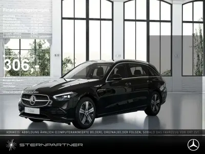 Gebraucht Mercedes C300e Avantgarde 204 PS (150 kW) 2023 Schwarz Limousine