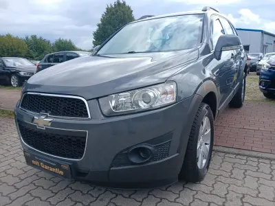 Gebraucht Chevrolet Captiva LS 167 PS (122 kW) 2012 Grau SUV