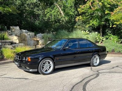 Usata BMW M5 Performance 340 CV (250 kW) 1995 Nero Station wagon