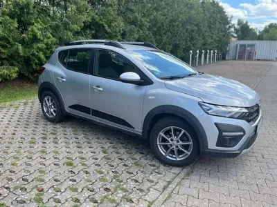 Gebraucht Dacia Sandero Comfort 91 PS (66 kW) 2022 Grau Limousine