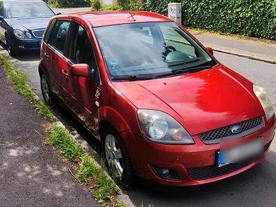 Gebraucht Ford Fiesta 80 PS (58 kW) 2007 Kleinwagen