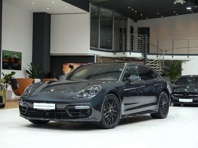 Gebraucht Porsche Panamera 441 PS (324 kW) 2019 Vulkangraumetallic Kombi