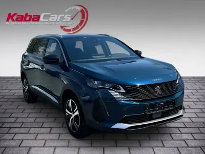 Gebraucht Peugeot 5008 GT-line 131 PS (96 kW) 2023 Blau SUV