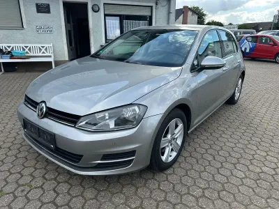 Gebraucht VW Golf VII Comfortline 86 PS (63 kW) 2012 Silber Kleinwagen
